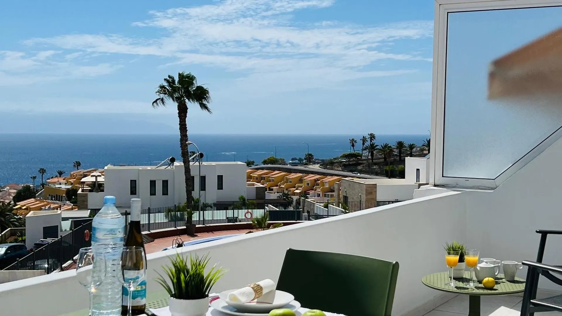 Paulmarie Apartment Atlantic View Terrace アデヘ 0*,